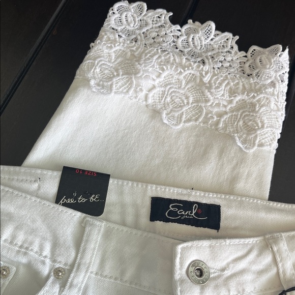 Earl Free To Be White Lace Jeans - NEW - Picture 2 of 5